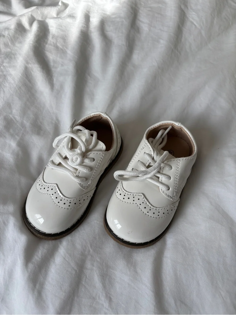 Classic White Patent Kids Dress Shoes with Brogue Detail